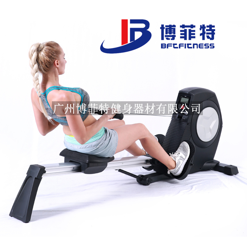 劃船器健身