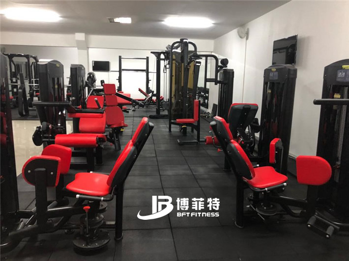 91香蕉视频污下载3000係列器材